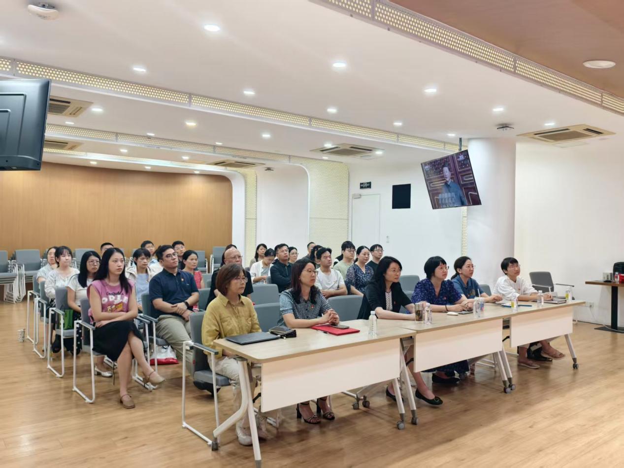 e6523fd2bc987ae95b13fa41f91a2065