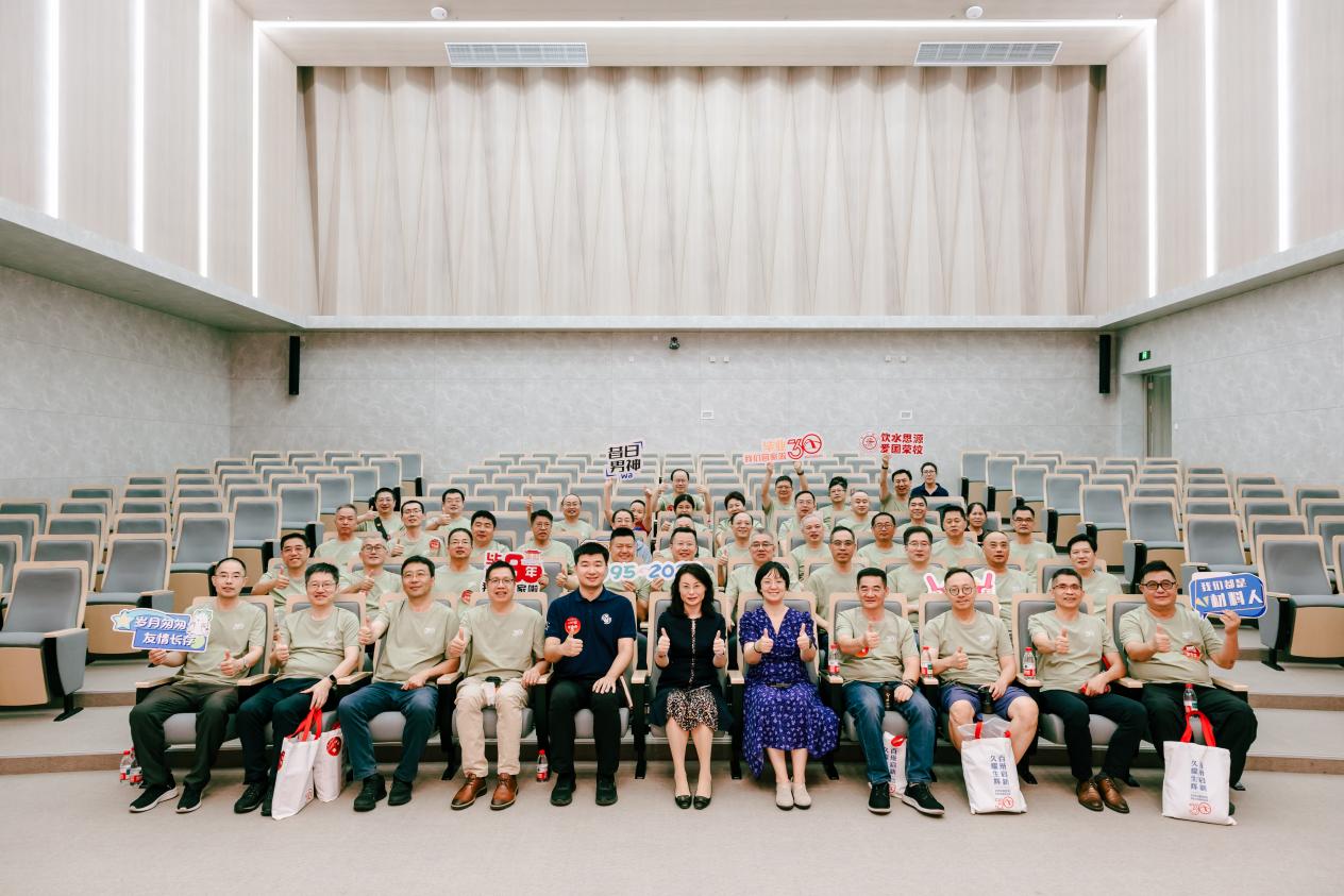 51b021b518df3a624bf683a068b397be