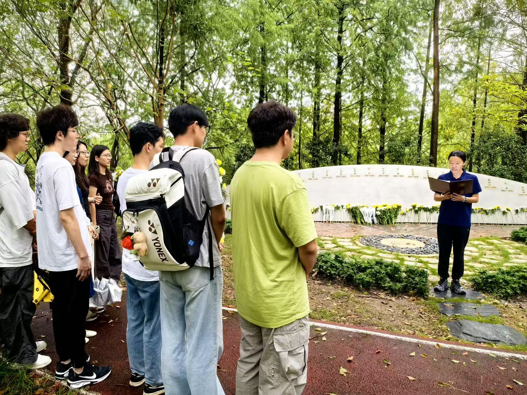 604fd5fbf700df6443930840e2903779